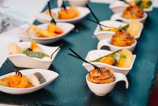 Auswahl an angerichtetem Fingerfood für ein Catering in Leipzig @ 